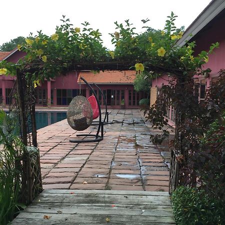Chiangmai Royal Creek Hotel Hang Dong Ngoại thất bức ảnh