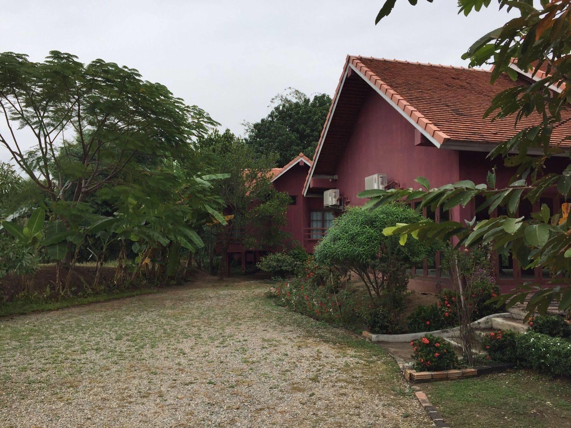 Chiangmai Royal Creek Hotel Hang Dong Ngoại thất bức ảnh