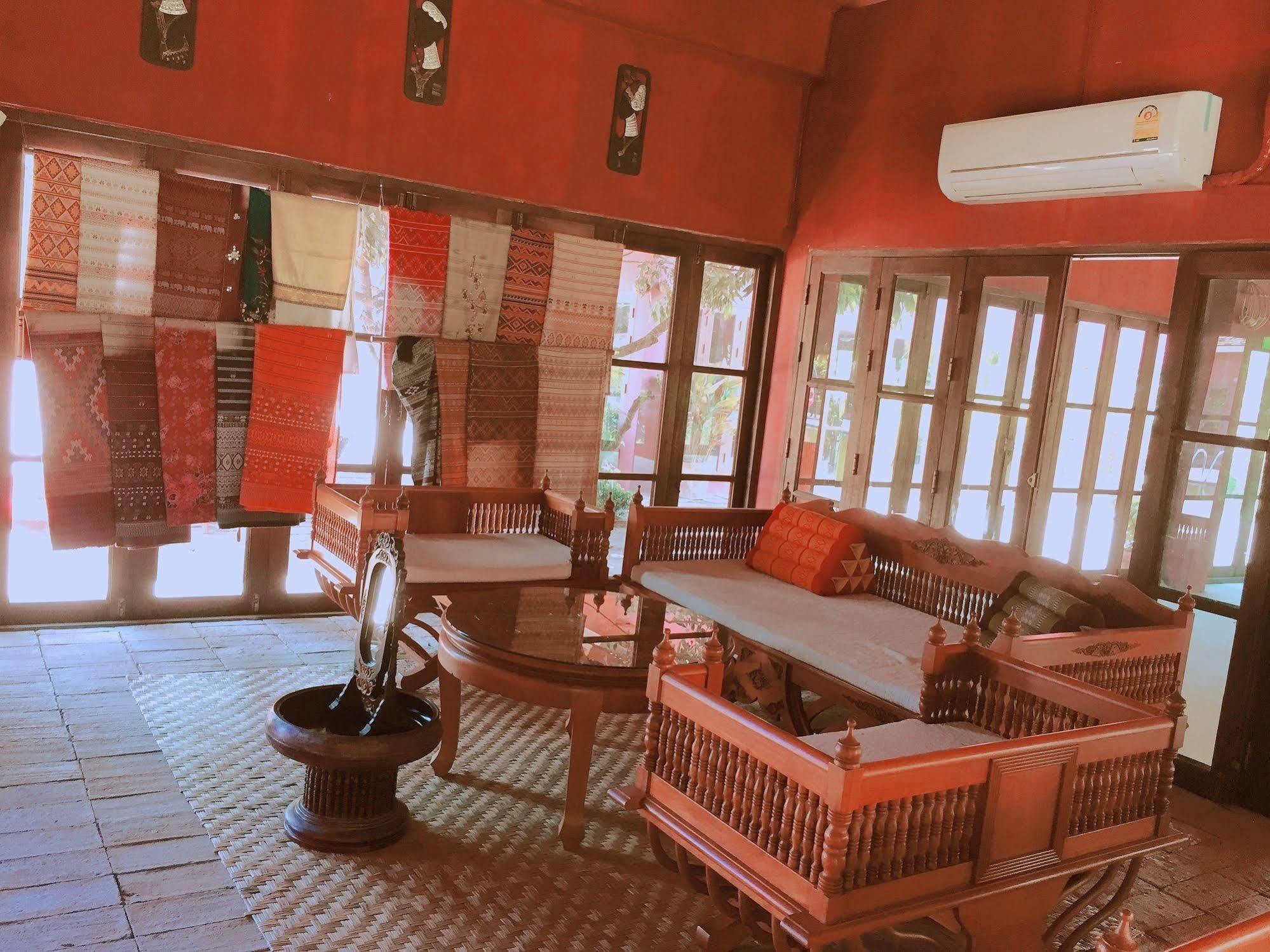 Chiangmai Royal Creek Hotel Hang Dong Ngoại thất bức ảnh